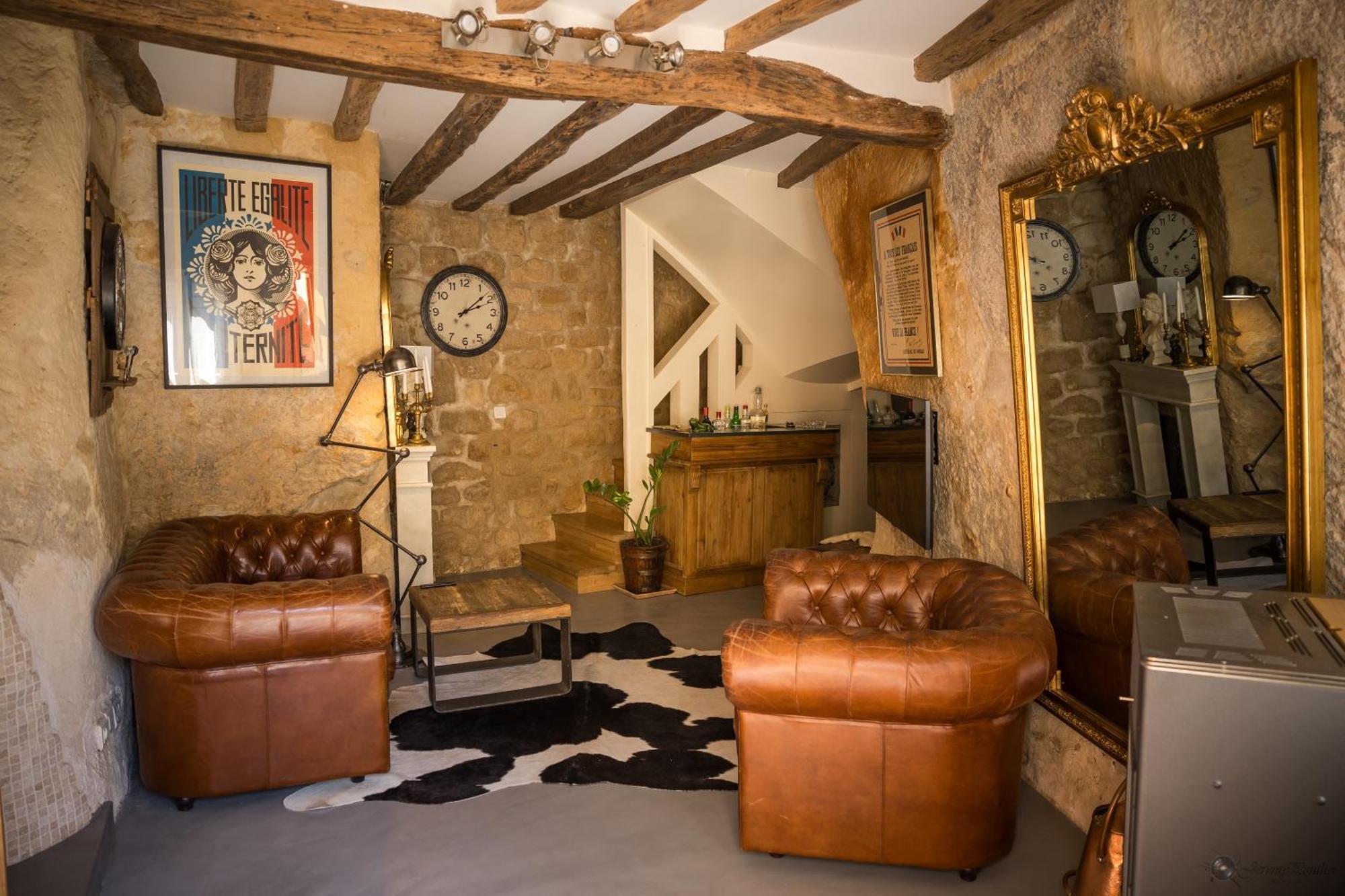 Apartment Chez Millouz - Triplex Semi-troglodyte