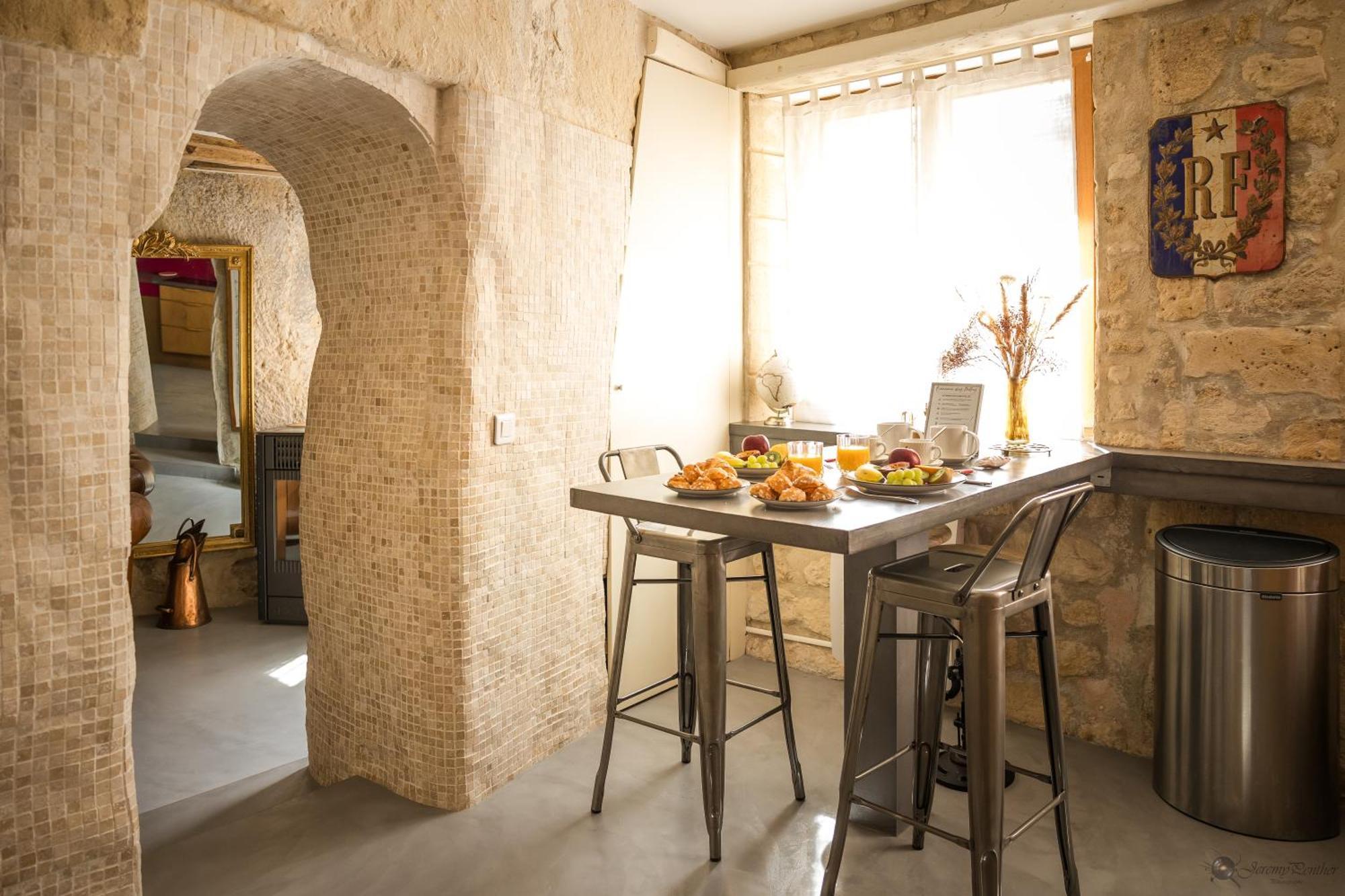 Chez Millouz - Triplex Semi-troglodyte *